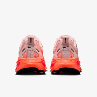 Nike Vomero 18 