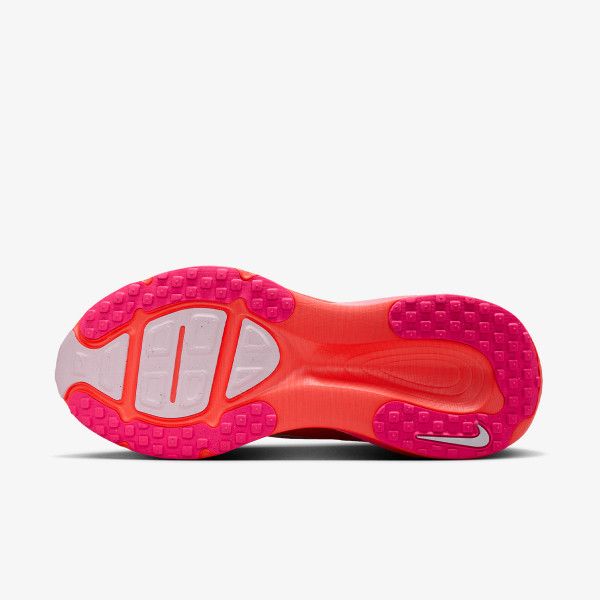 Nike W NIKE VOMERO 18 