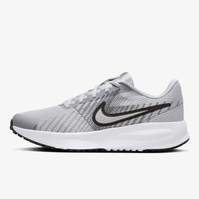 Nike Run Defy 