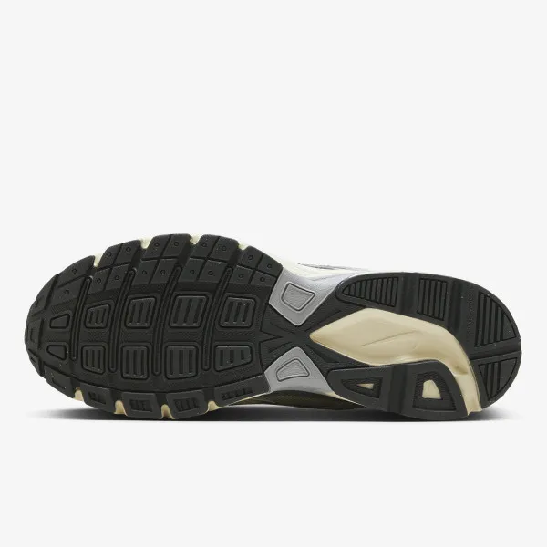 Nike Initiator 