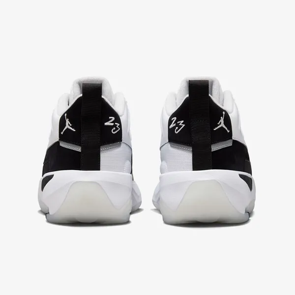 Jordan Max Aura 7 