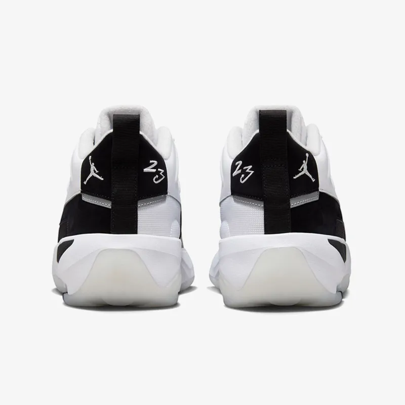 Jordan Max Aura 7 