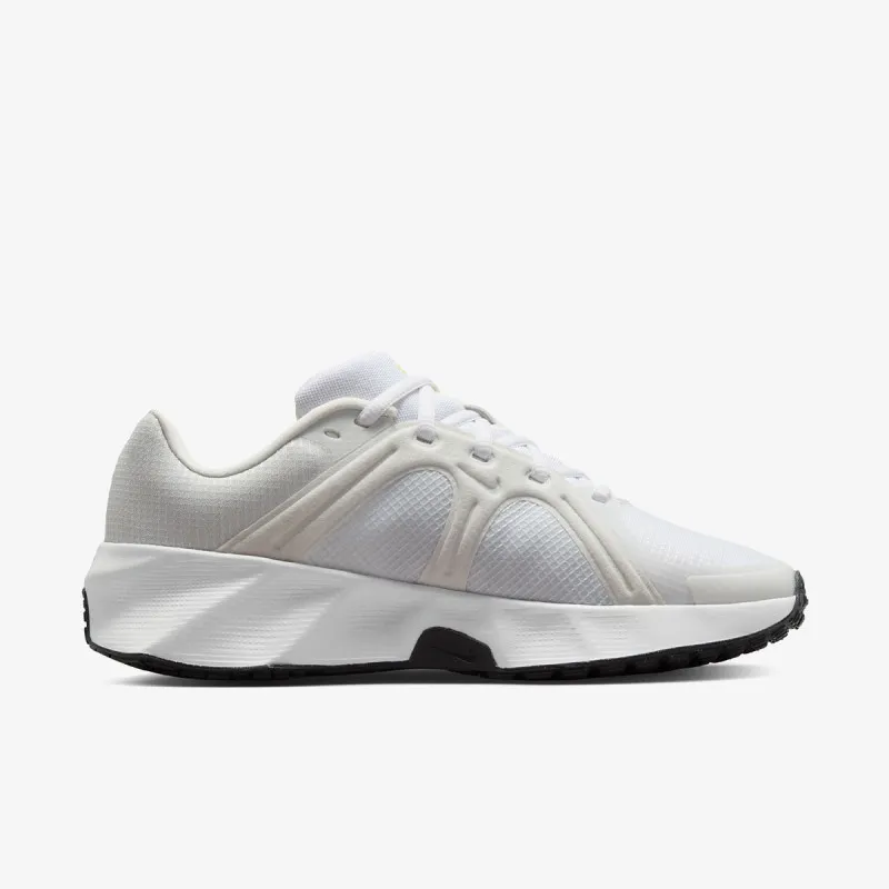 Nike Metro Tech 