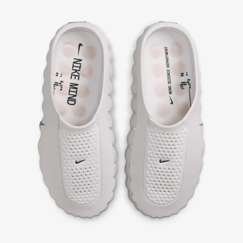 Nike Mind 001 