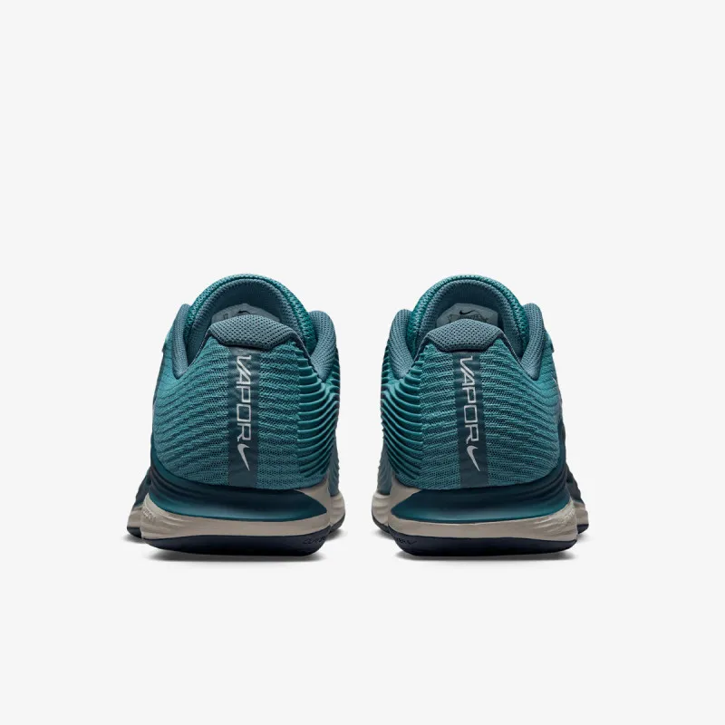 Nike Vapor 12 