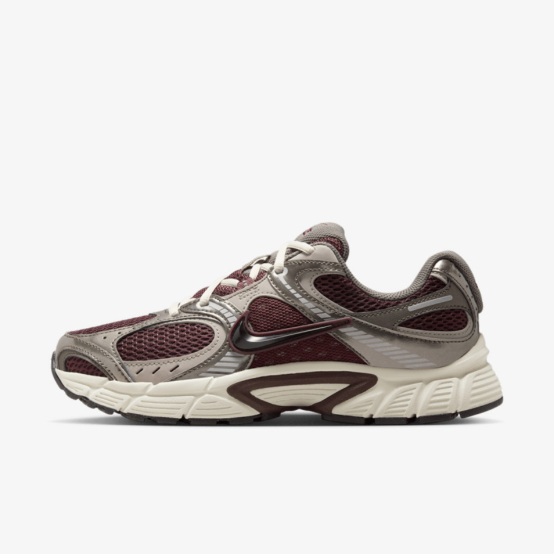 W NIKE V5 RNR 