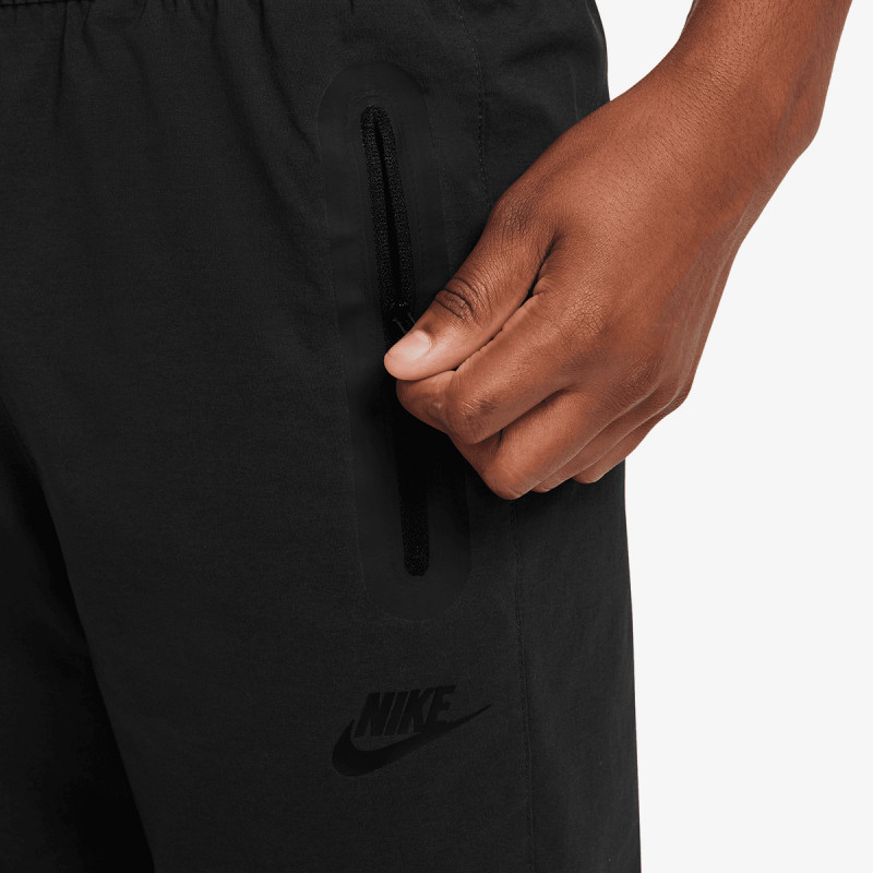 Nike Tech 