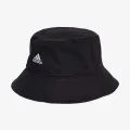 adidas Sportswear classic 