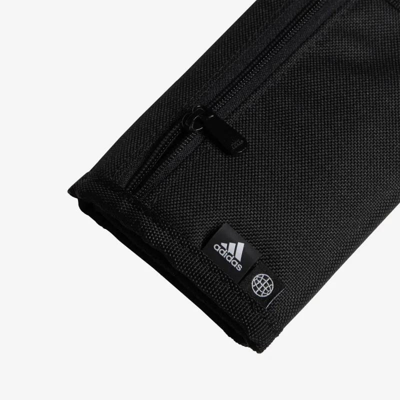 adidas Essentials 