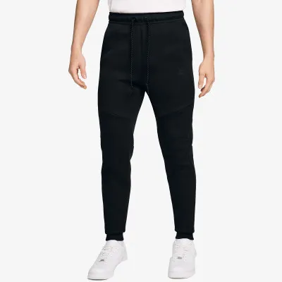 Nike Tech 