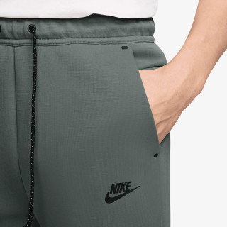 Nike M NK TCH FLC JGGR 