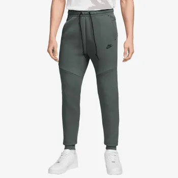 Nike Tech 