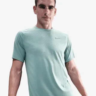 Nike Stride 