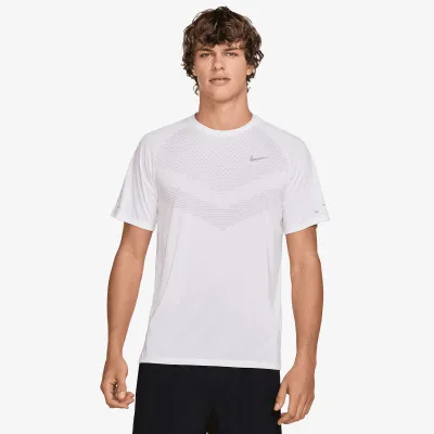 Nike Stride 