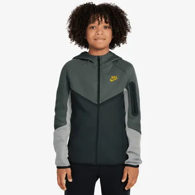 Nike Sportswear 