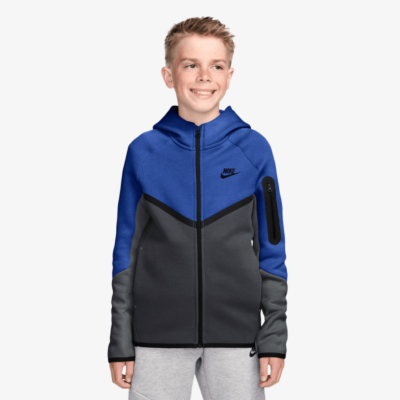Nike Sportswear 