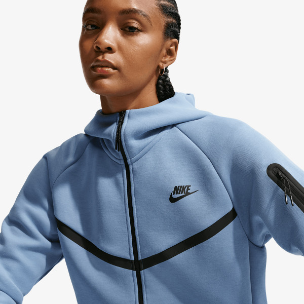 Nike Sportswear 