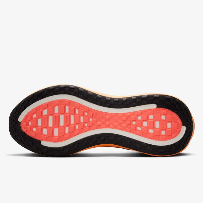 Nike Vomero Plus 