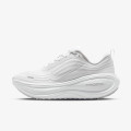 Nike W NIKE VOMERO PLUS 