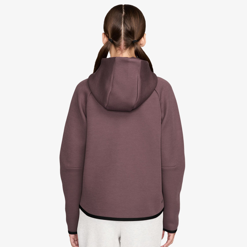 Nike Sportswear 