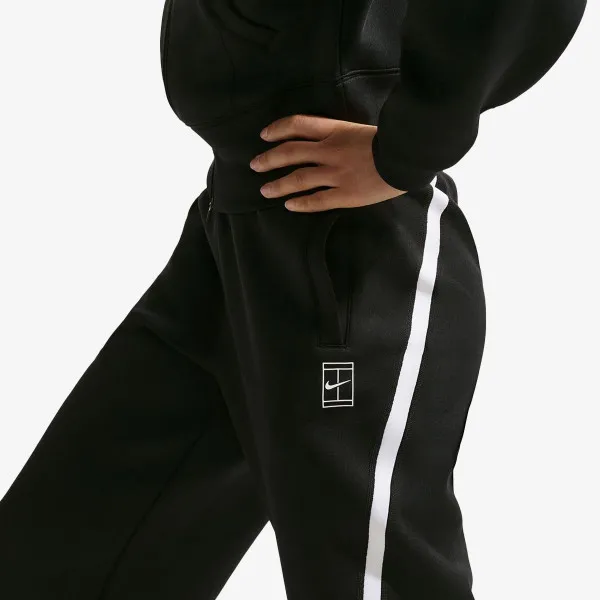 Nike Advantage 
