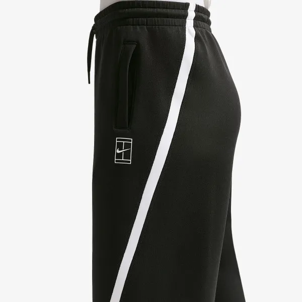 Nike Advantage 