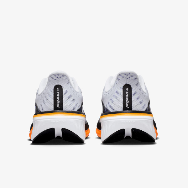 Nike AIR ZOOM PEGASUS 42 