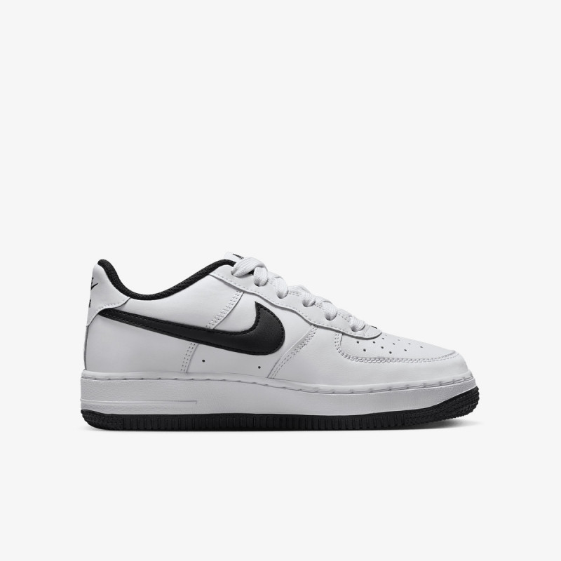 Nike Air Force 1 LV8 3 