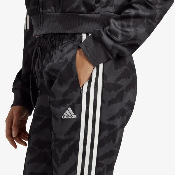 adidas Tiro 