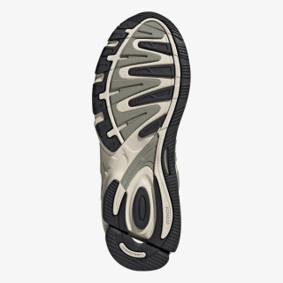 adidas RESPONSE CL 