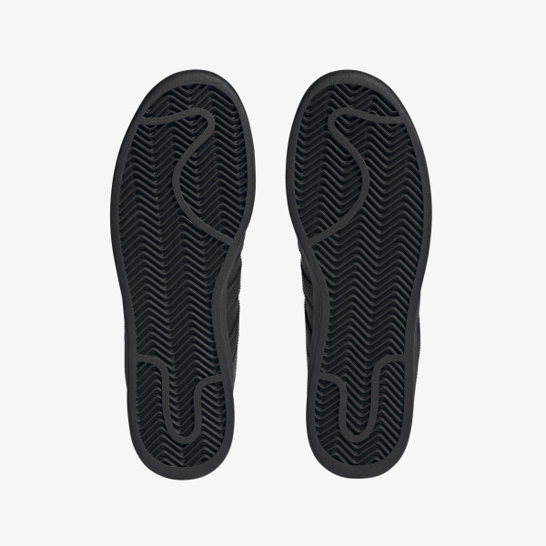 adidas Superstar XLG 