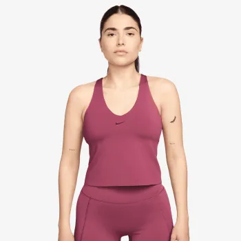 Nike Universa 