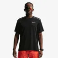 Nike Miler 