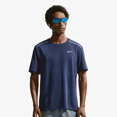 Nike Miler 
