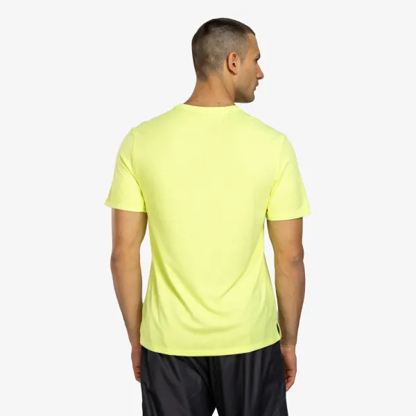 Nike Miler 