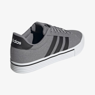 adidas DAILY 4.0 