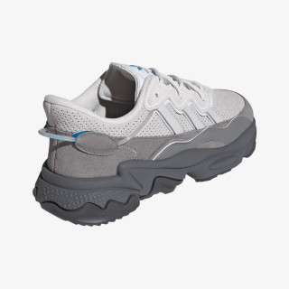 adidas OZWEEGO TR 