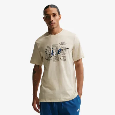 Nike Sportswear 