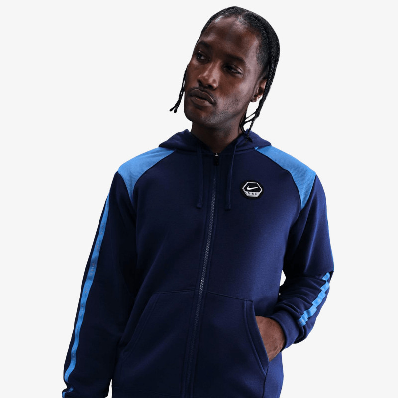 Nike Sportswear 