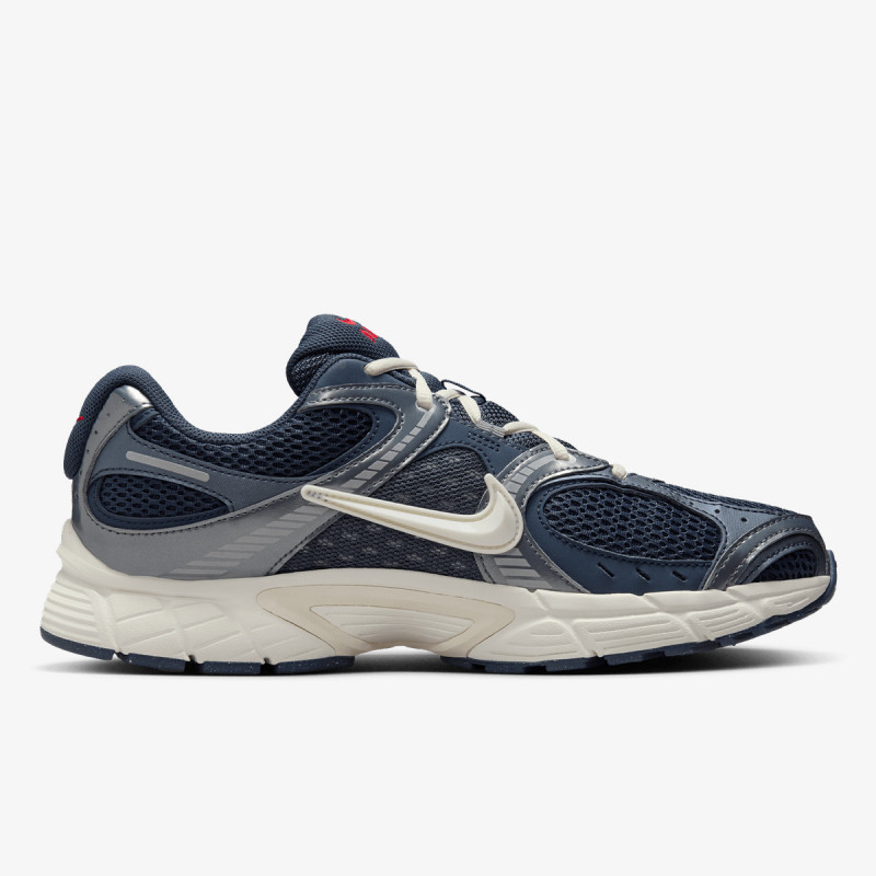 Nike NIKE V5 RNR 