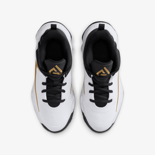 Nike Giannis Immortality 4 