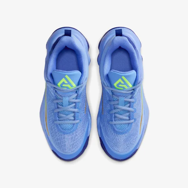 Nike Giannis Immortality 4 
