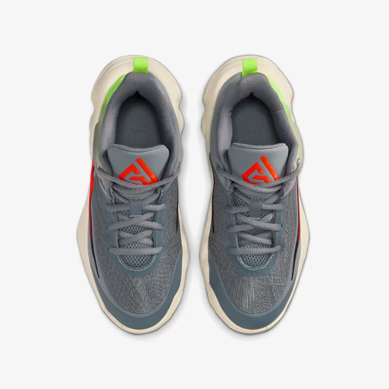 Nike Giannis Immortality 4 