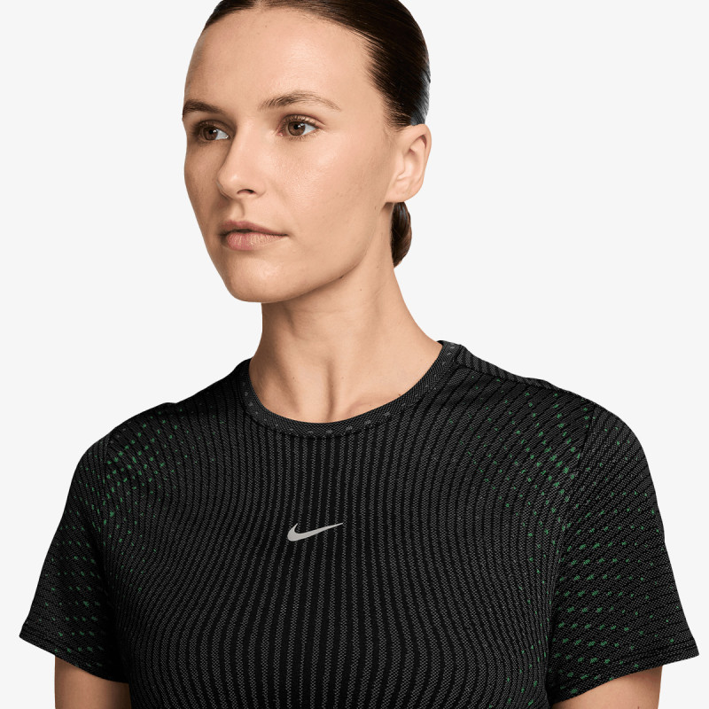 Nike W NK AF SWIFT TOP SS 