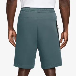 Nike Tech 