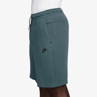 Nike Tech 
