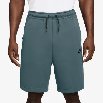 Nike Tech 
