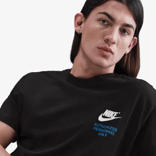 Nike Sportswear 