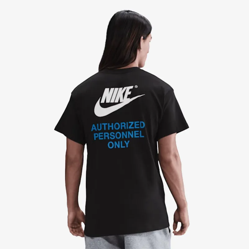 Nike Sportswear 