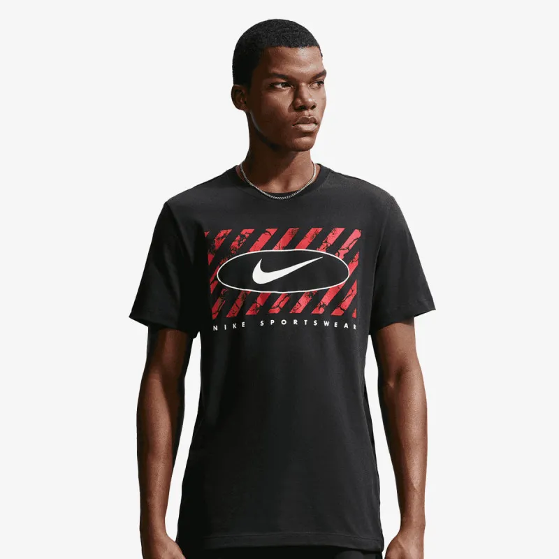 Nike Sportswear 